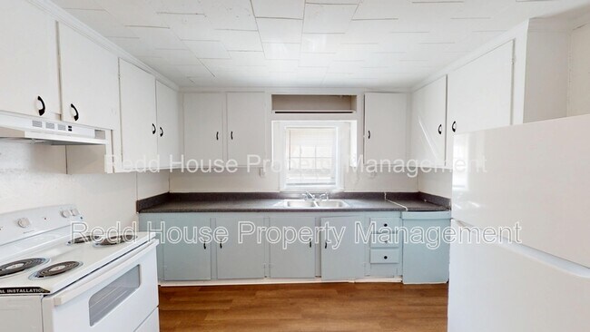 Photo - 203 Plaza Dr