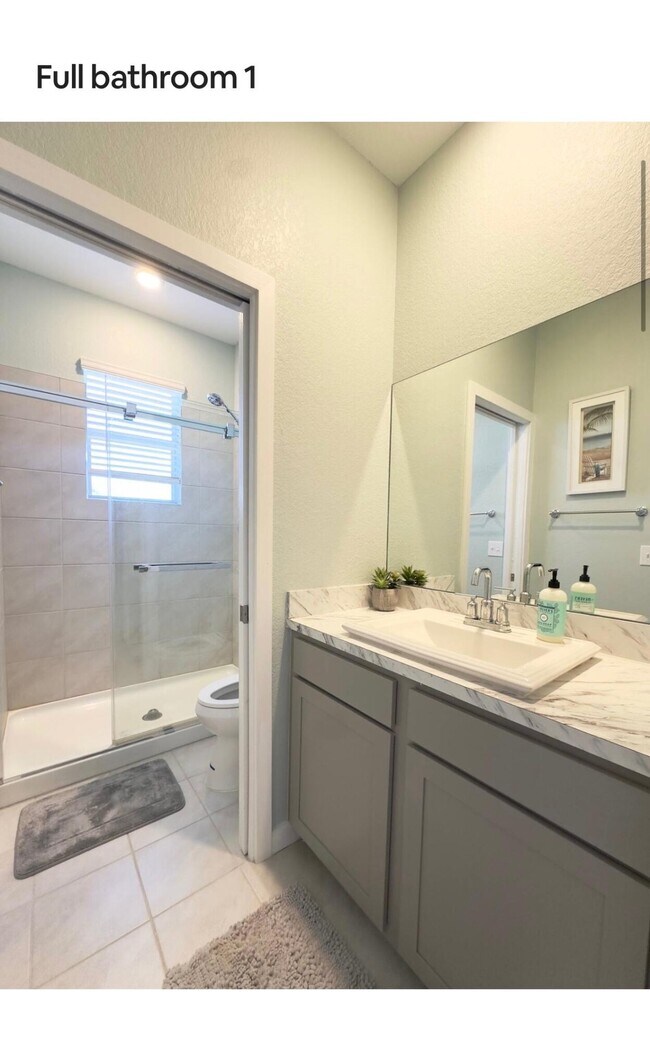 Photo - 69 Bandol St