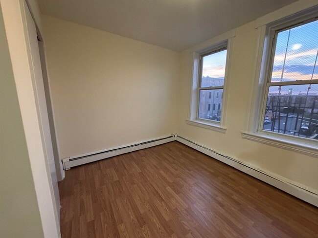 Photo - 4306 John F. Kennedy Blvd Unit 8