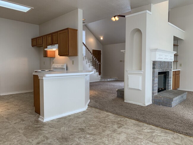 Photo - CHARMING 2 STORY IN DESIRED COMMUNITY*OPEN...