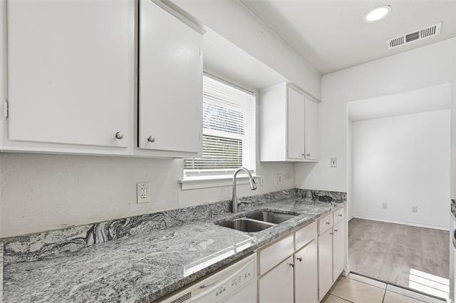 Photo - 1812 Frances Dr