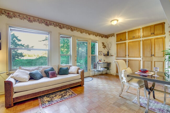 Photo - 1421 Landes St Unidad ID1386250P