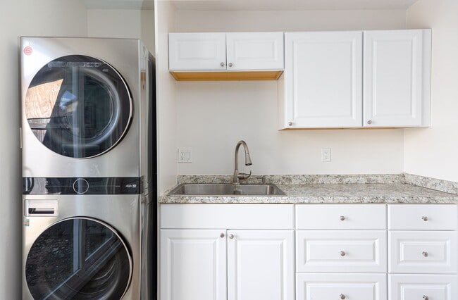 Photo - 767 Ball Ave Unit 767 Ball Ave B