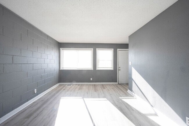 Photo - "Charming 2-Bedroom Retreat in Indianapoli...