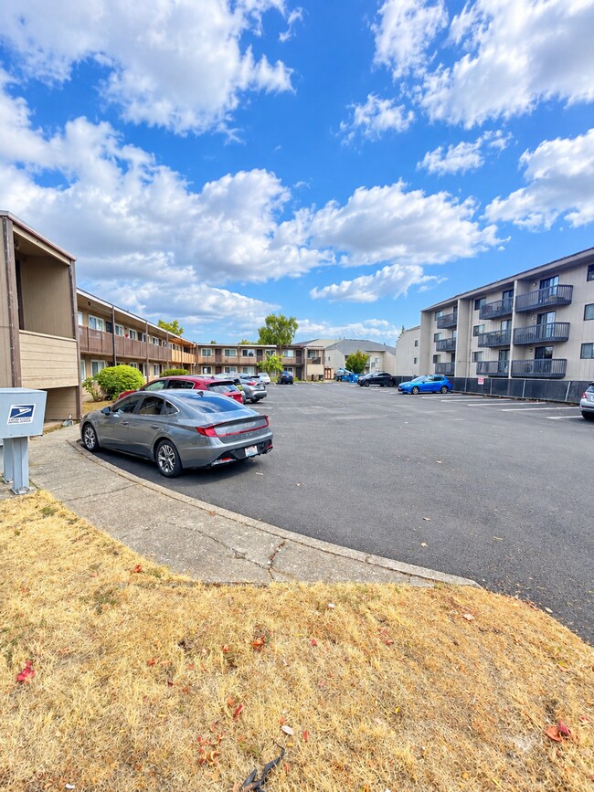 4th Plain Court Apartments