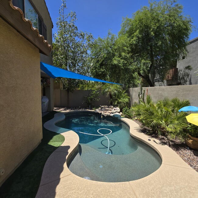 Photo - 280 E Indigo Dr