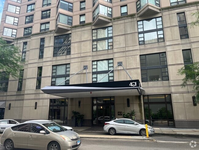 Building Photo - 401 E Ontario St Unit 1704 Rental