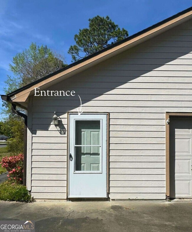 Photo - 110 Lake Crest Dr