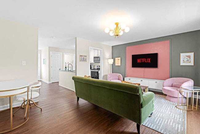 Photo - 2400 Hinton St Unidad ID1436138P