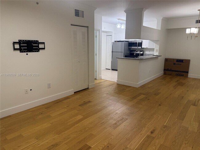 Photo - 17150 N Bay Rd Unit 2321