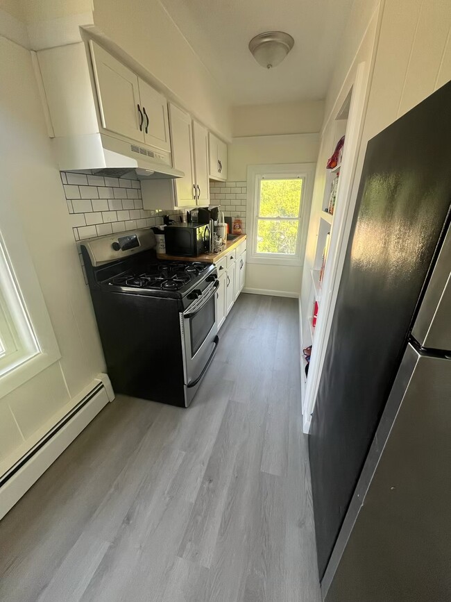 Photo - 15 Florida Ave Unit 2