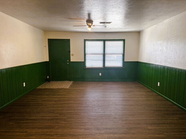 Photo - 2014 54th St Unit A