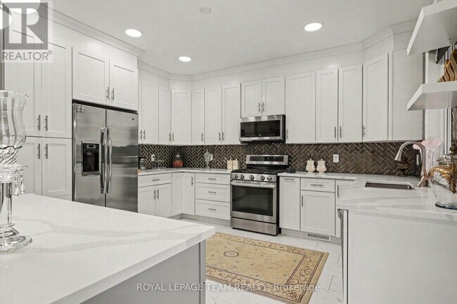 Photo - 19 Keighley Cir