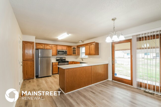 Photo - 15520 Ninety-Seventh Ave