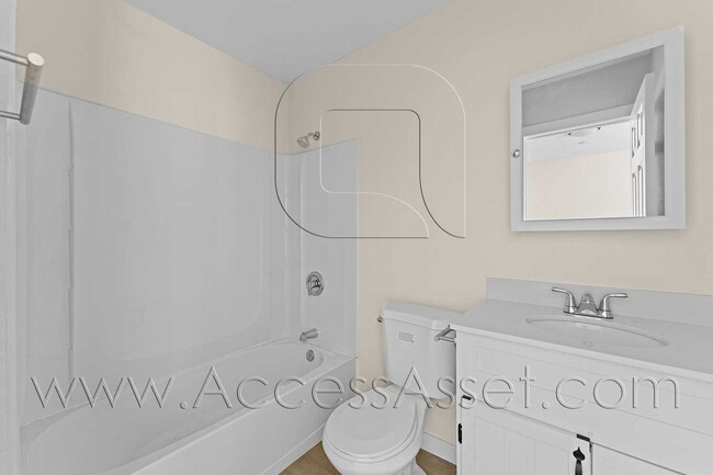 Photo - 108 S Lindsay St Unidad A