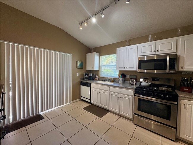Photo - 17744 Esprit Dr