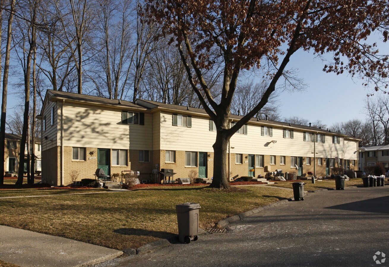 Photo - Willow Pond Condos