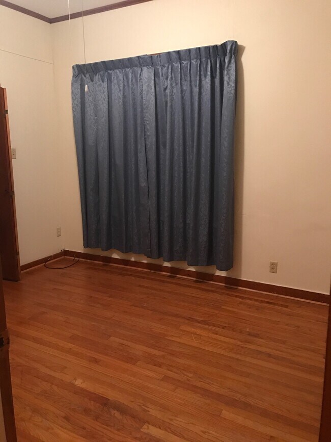 Photo - 704 E Thomas St Apartamentos Unidad Downstairs