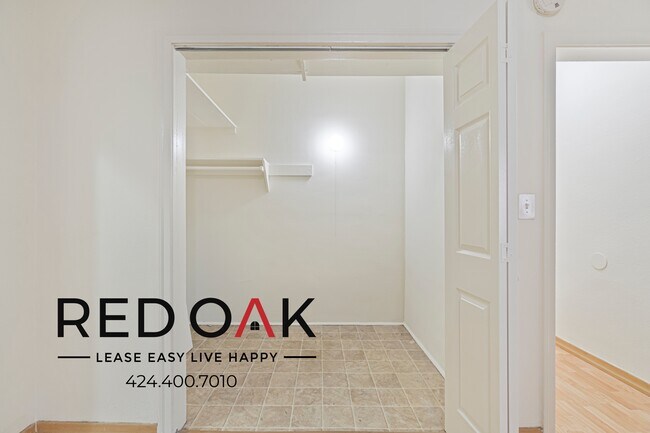 Photo - 400 S Kenmore Ave Unit 208