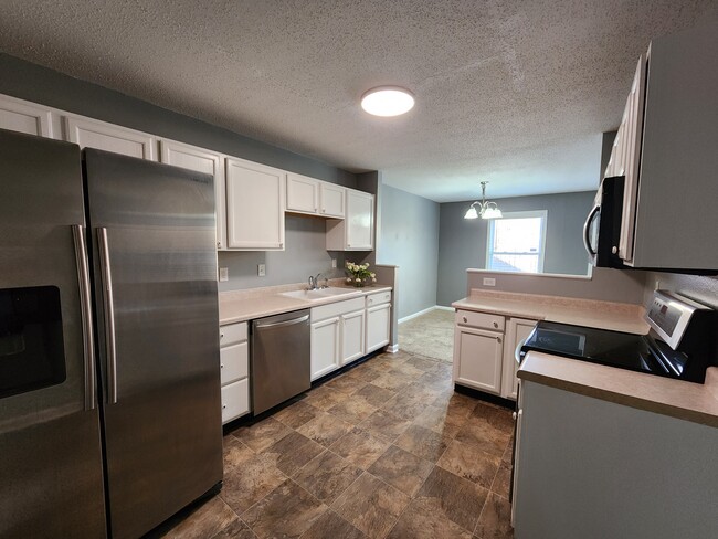 Photo - 16706 Aulton Dr