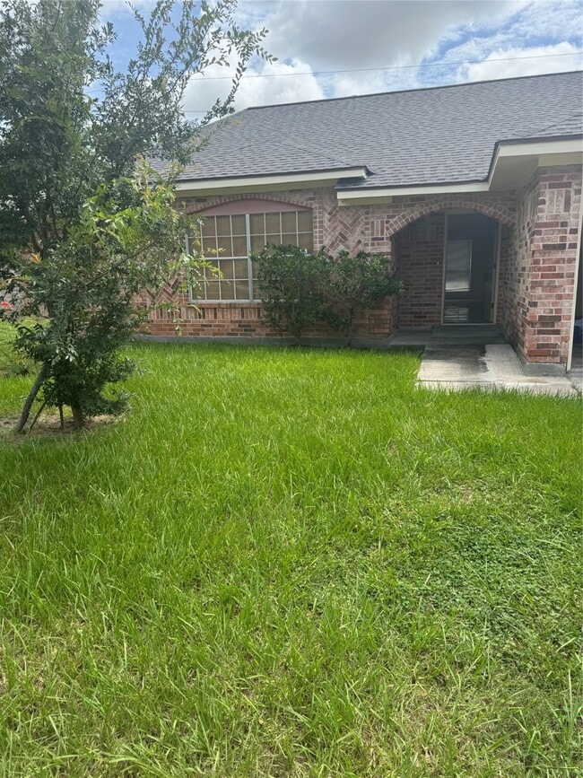 Photo - 11922 Sulphur Springs Dr