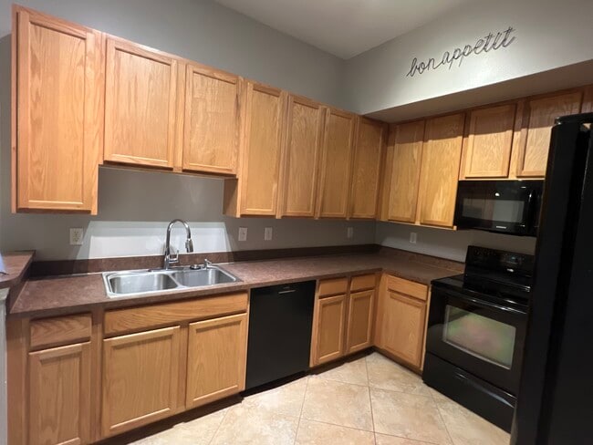 Photo - 4107 Meander Pl Unit 103