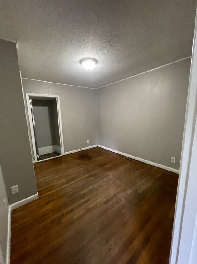 Photo - 4 bed 2.5 bathroom house