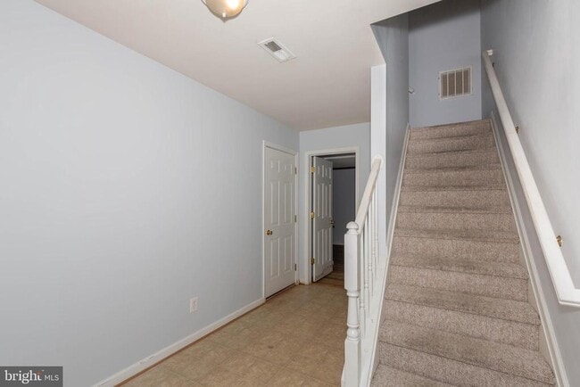 Building Photo - 128 Pony Cir Rental