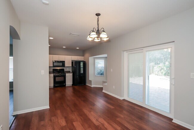 Photo - 11116 Newbridge Dr