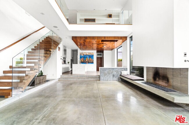 Photo - 524 Rialto Ave