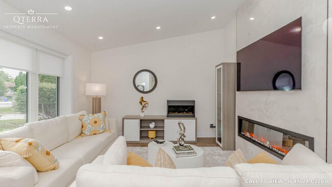 Photo - 523 Pinegrove Rd