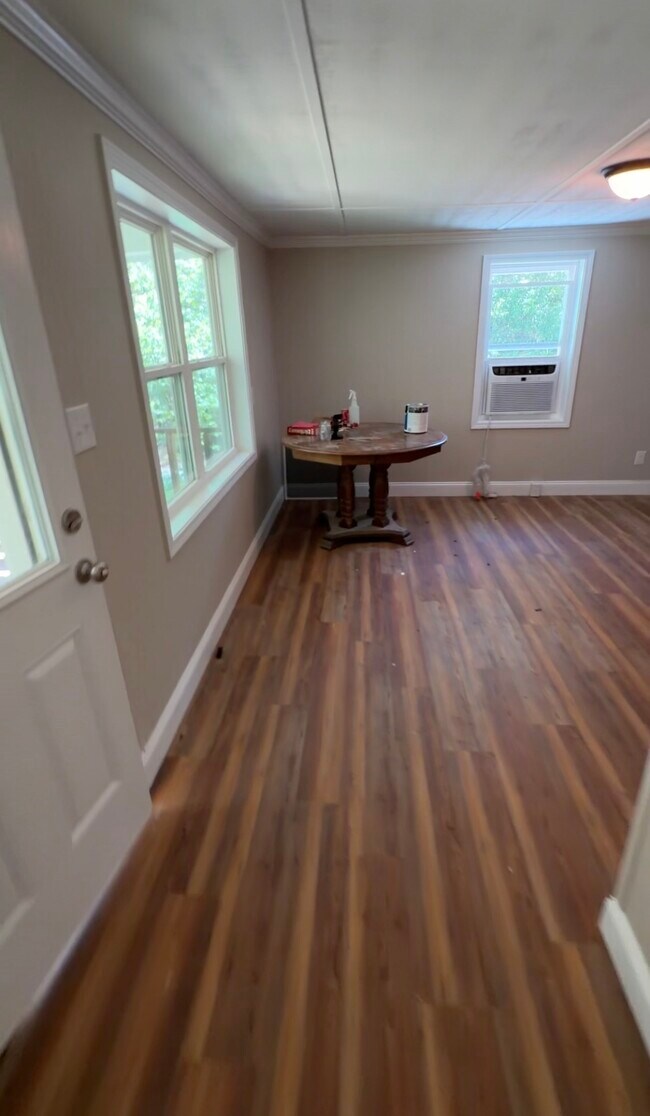 Photo - Adamsburg Home