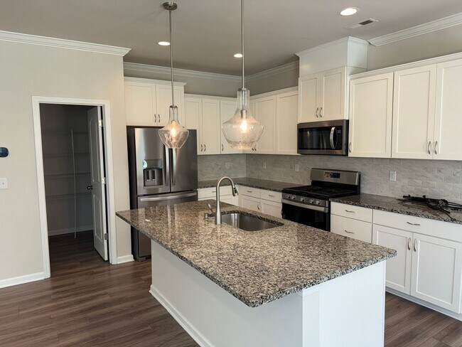 Photo - 17401 Carolina Hickory Dr