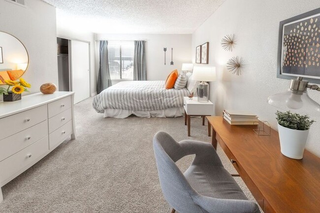 Photo - Enclave at Redwood