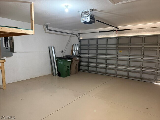 Photo - 2553 NW 21st Ave