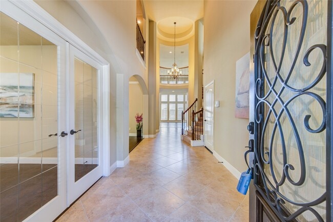 Photo - 4623 Montcliff Bend Ln