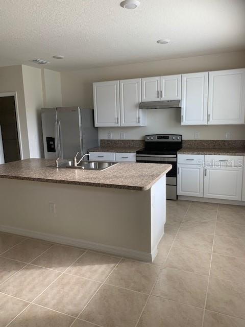 Photo - 1582 Dalehurst Ln