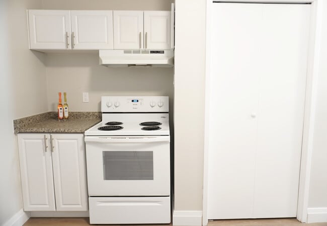 Photo - Inverness Apartments