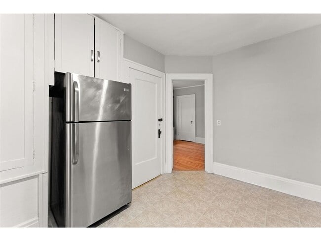 Photo - 1501 Summit Ave