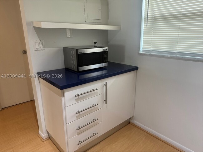 100 Edgewater Dr Unit 236