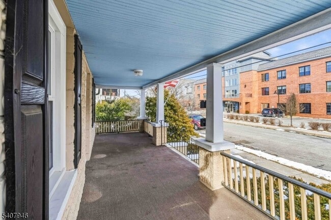 Photo - 10 Zazzetti St Unit 1