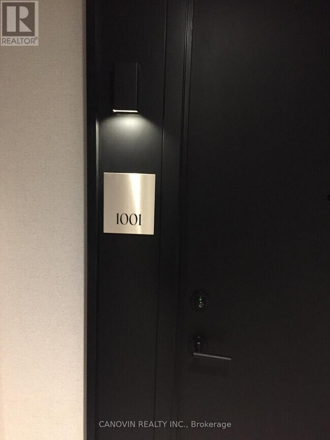 Photo - 125 Redpath Ave Unité 1001