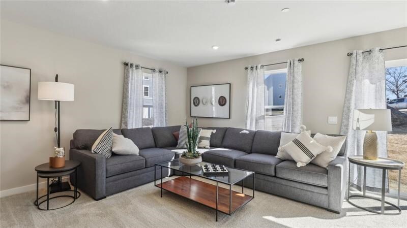 Photo - 753 Olivia St