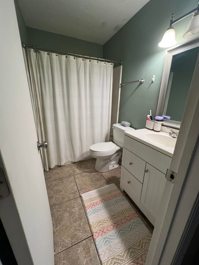 Photo - 285 Dixie Dr