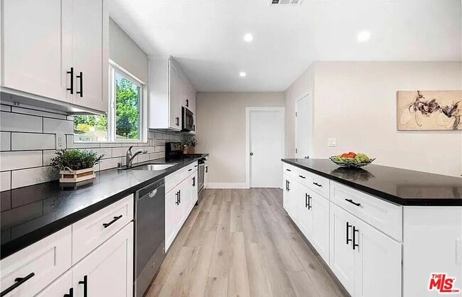 Photo - 6651 Aldea Ave