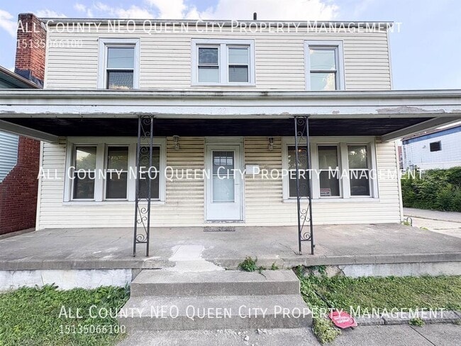 Photo - 22 E Siebenthaler Ave House