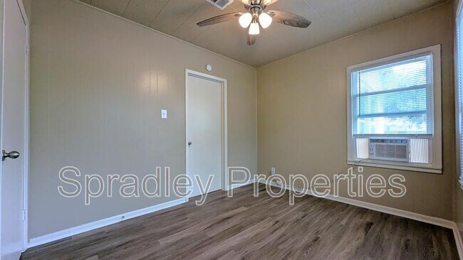 Photo - 8 N 25th St