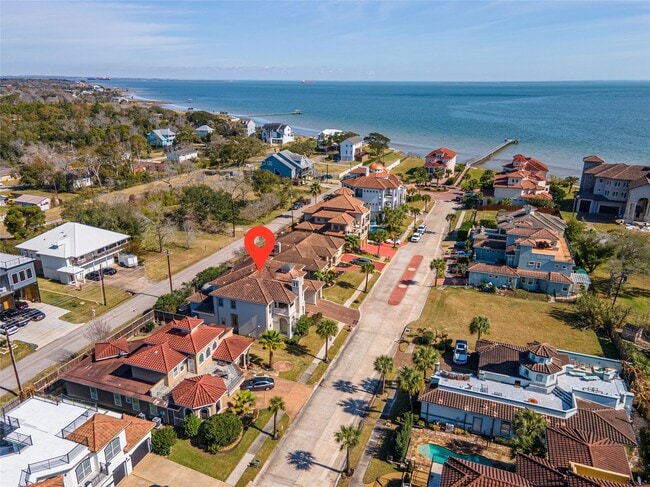 Photo - 538 Villa Dr