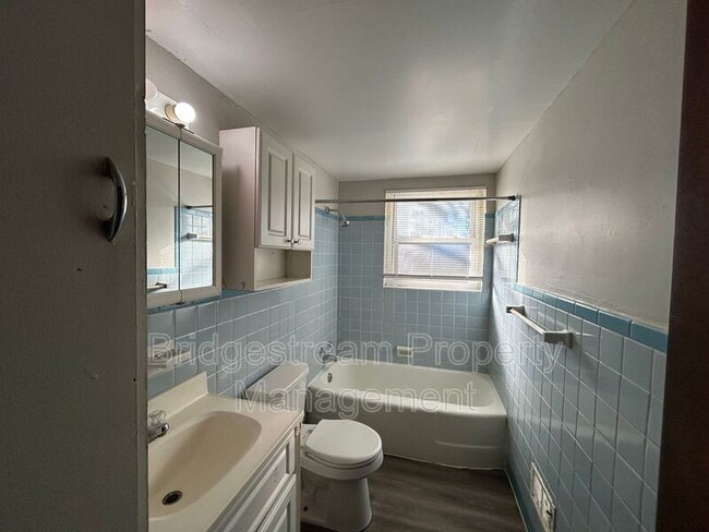 Photo - 211 N Cherrywood Ave