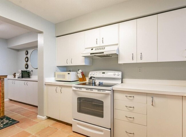 6085 Bahia Del Mar Cir N Unidad 468